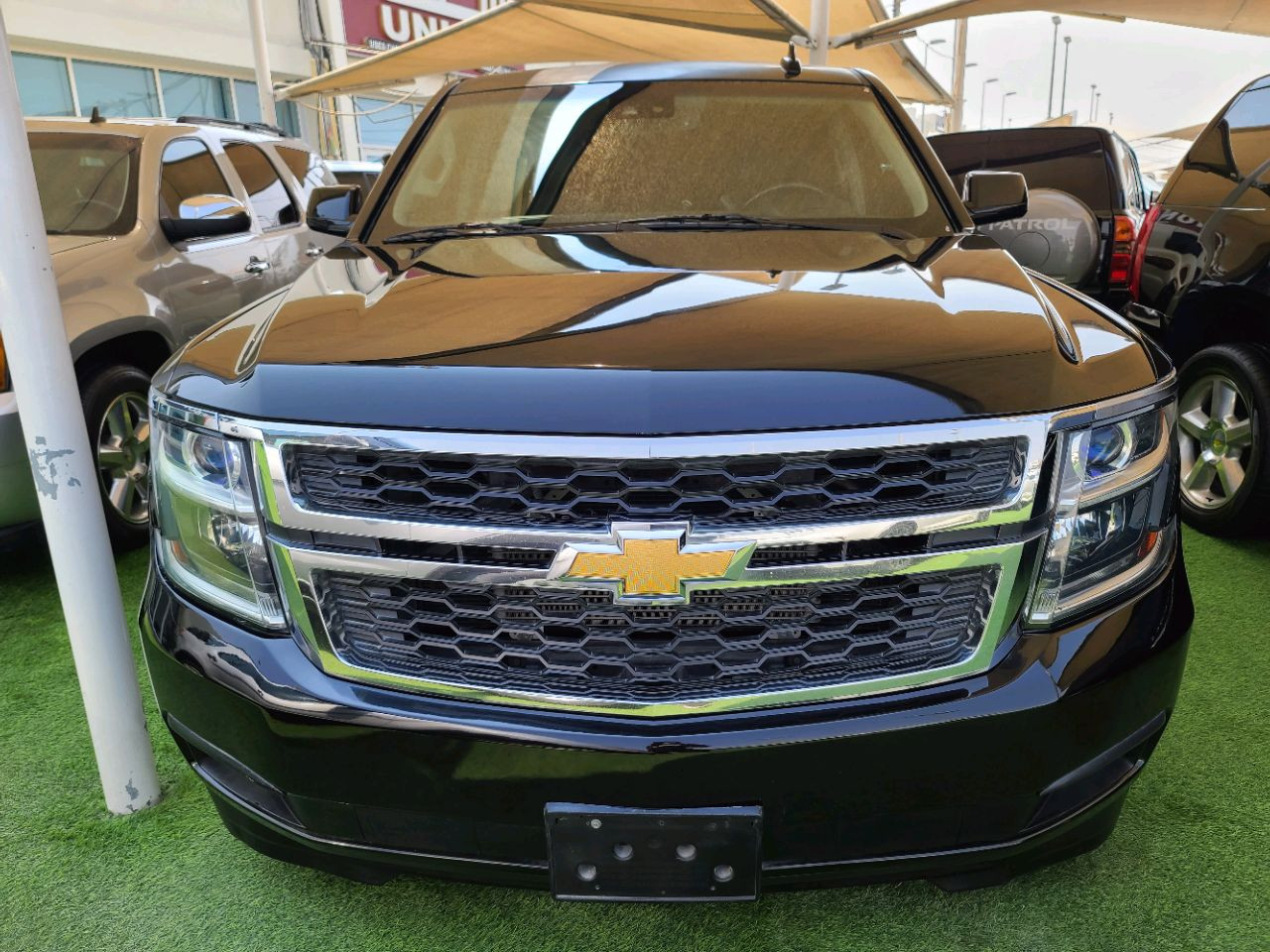 Chevrolet Suburban - Image 6