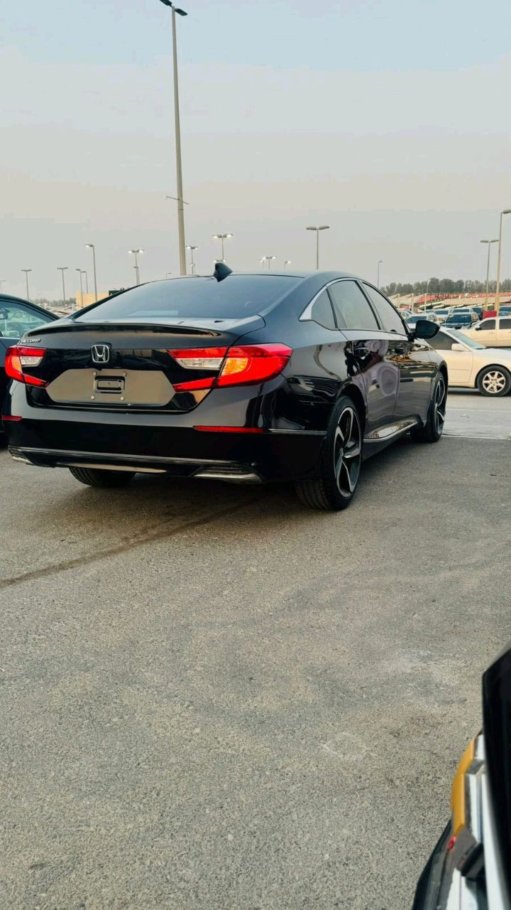 Honda Accord - Image 10