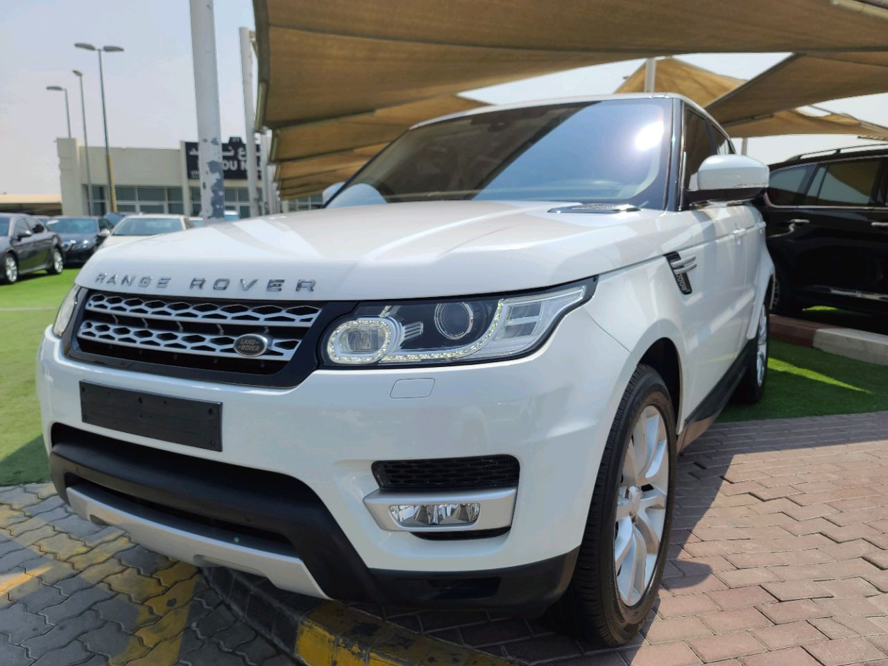 Range Rover Sport - Image 3