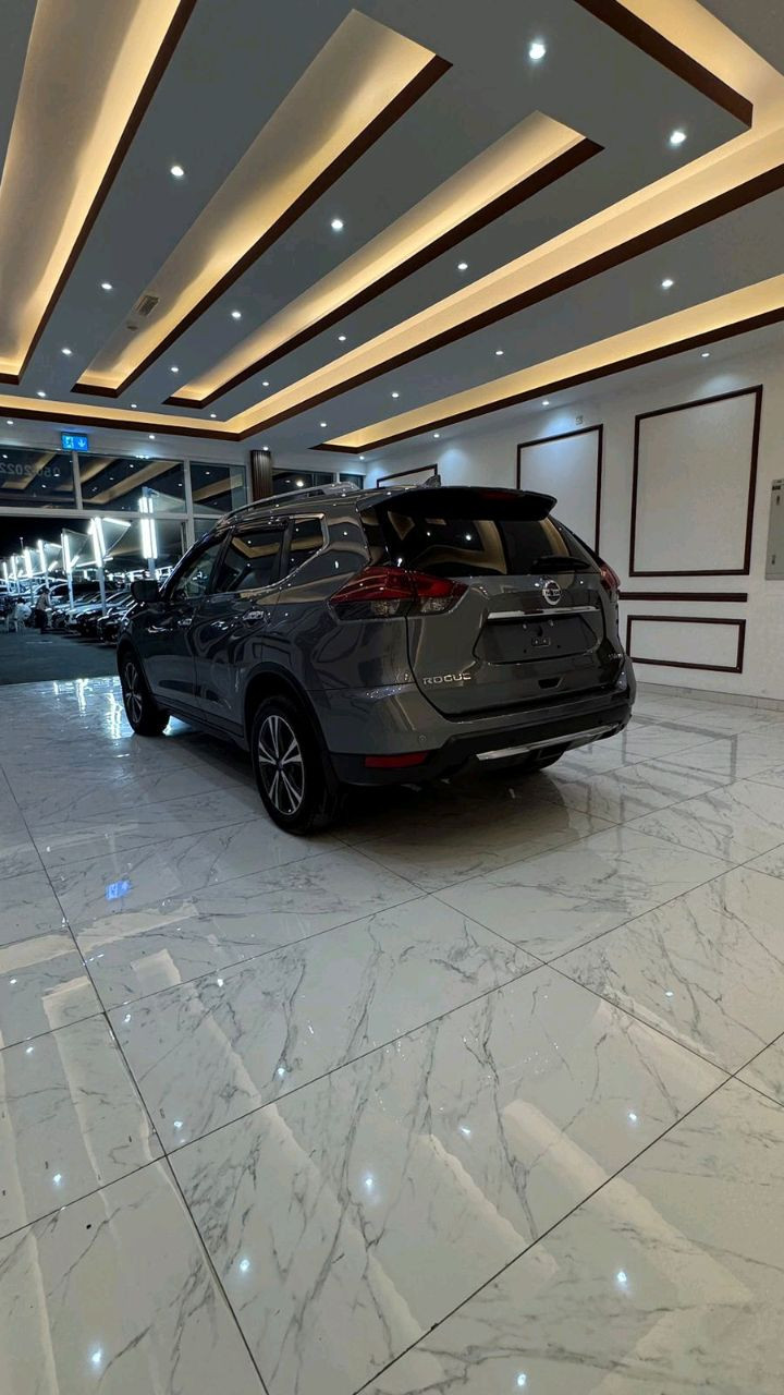 Nissan Rogue - Image 3