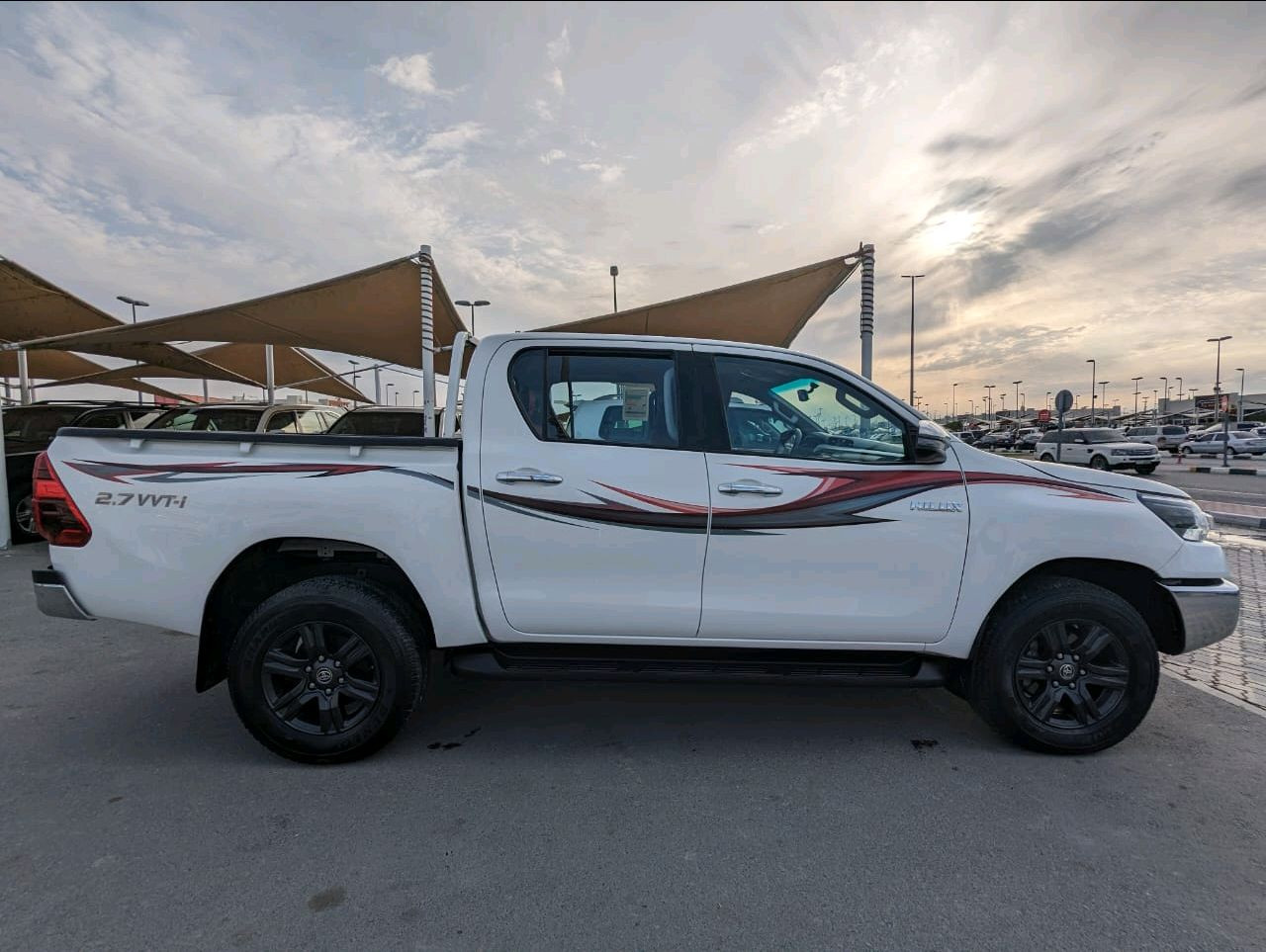 Toyota Hilux - Image 4