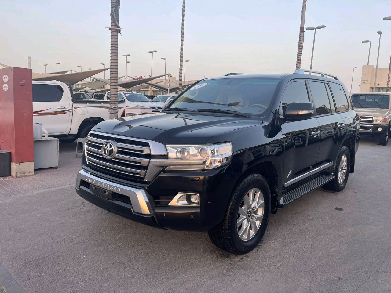 Toyota Land Cruiser - Image 10