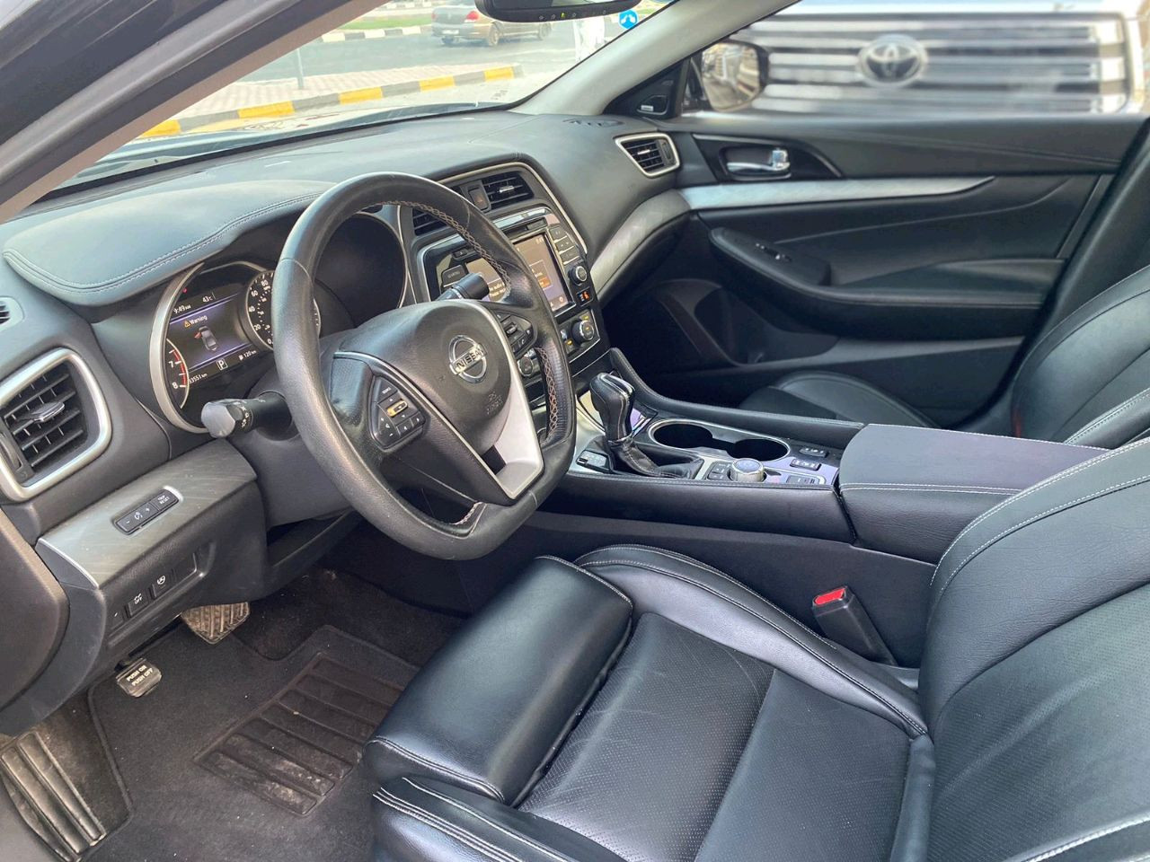 Nissan Maxima - Image 5