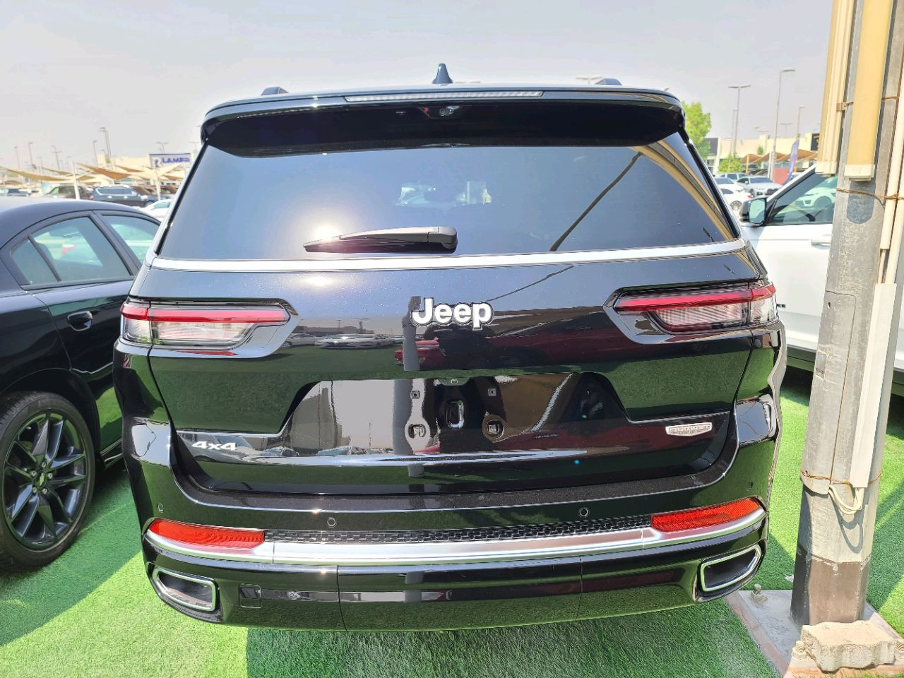 Jeep Cherokee - Image 2