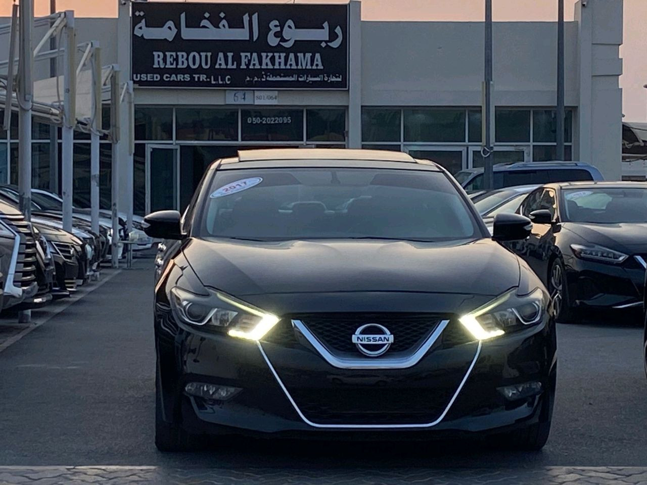 Nissan Maxima - Image 8