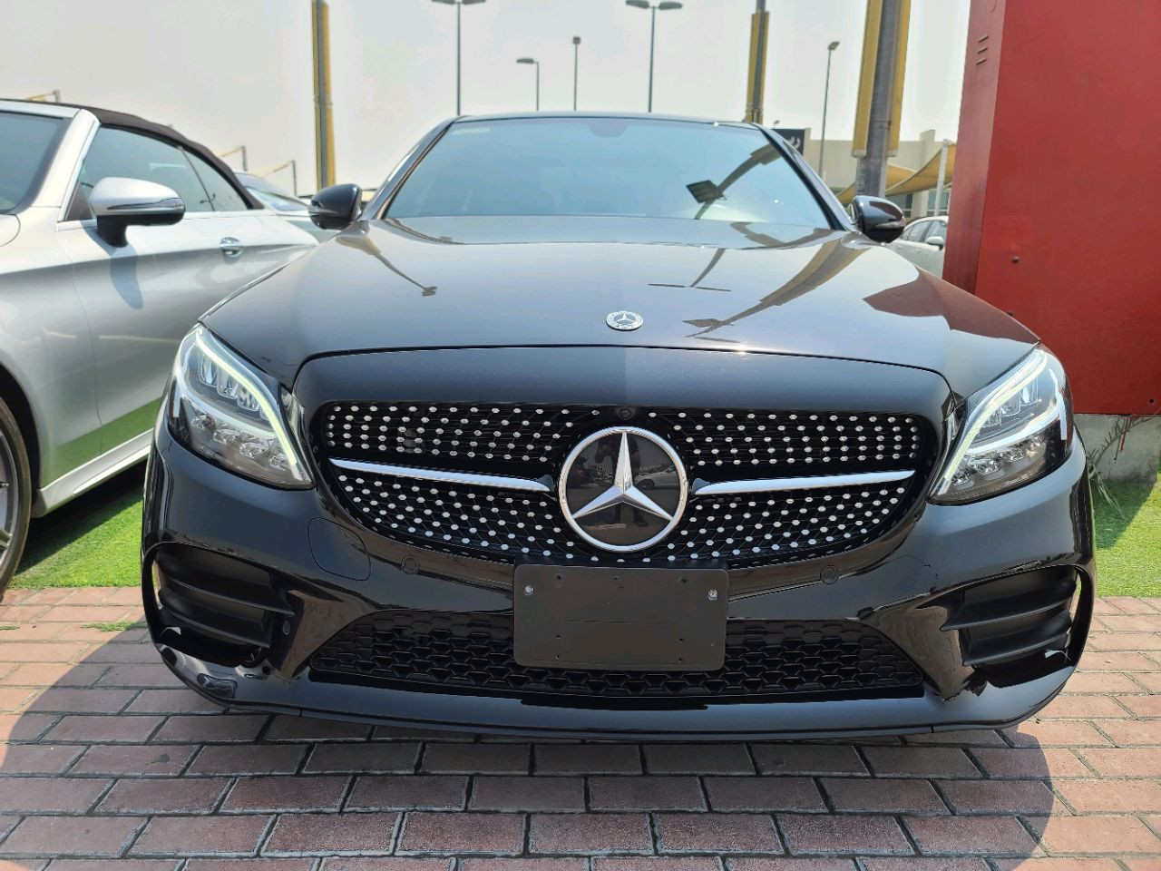 Mercedes Benz C-Class - Image 11