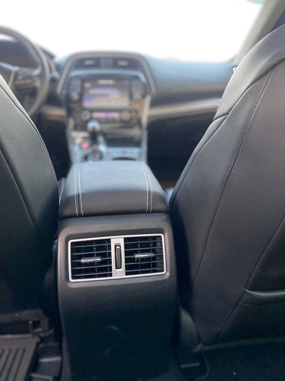 Nissan Maxima - Image 13