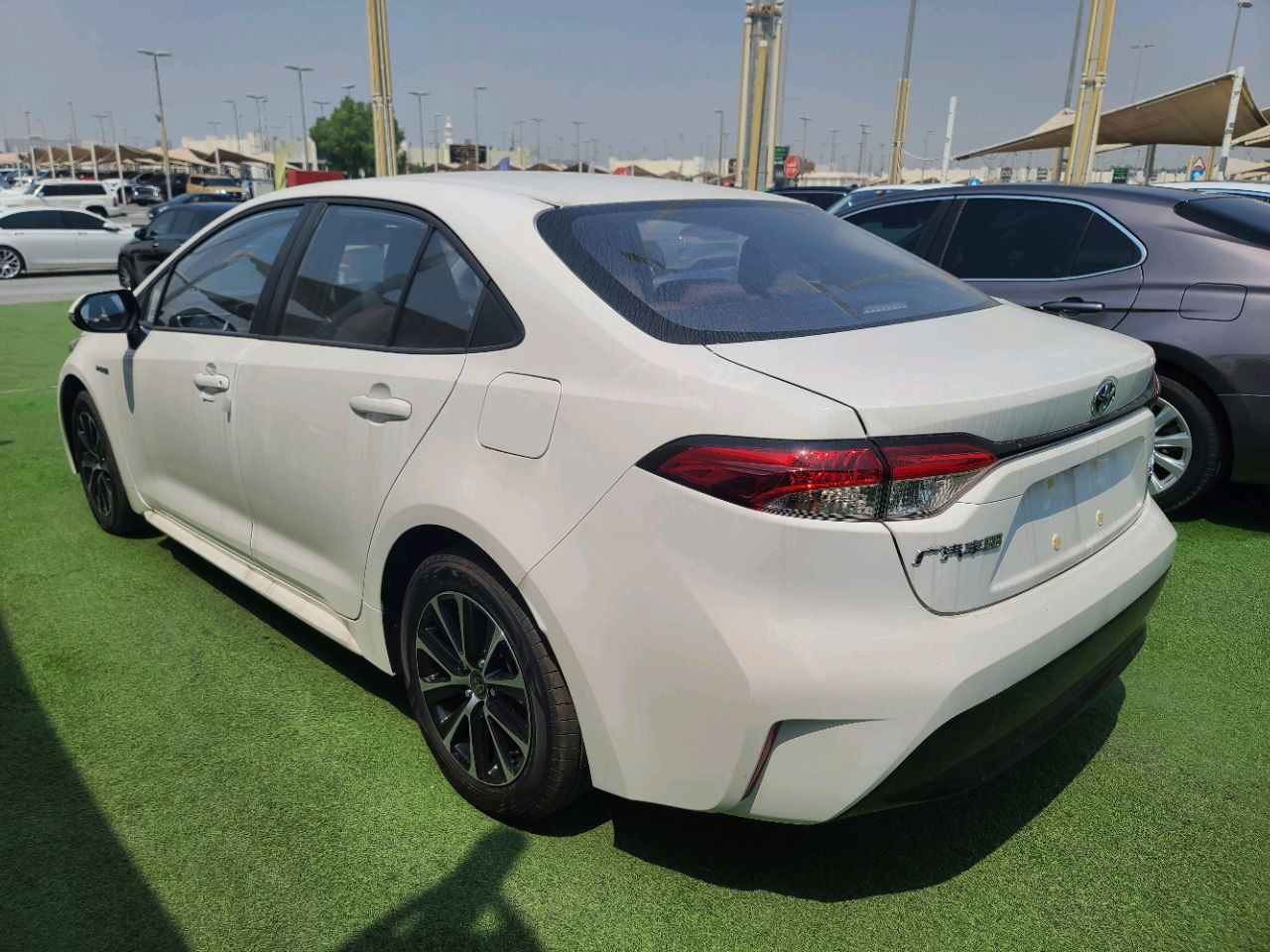 Toyota Corolla - Image 2