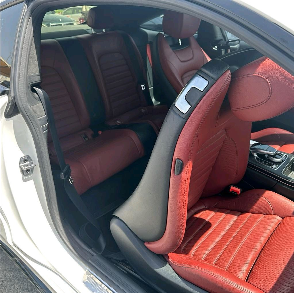 Mercedes Benz C-Class - Image 8