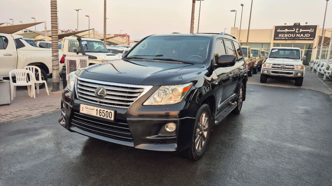 Lexus LX-Series - Image 9
