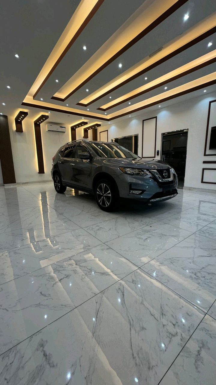 Nissan Rogue - Image 9