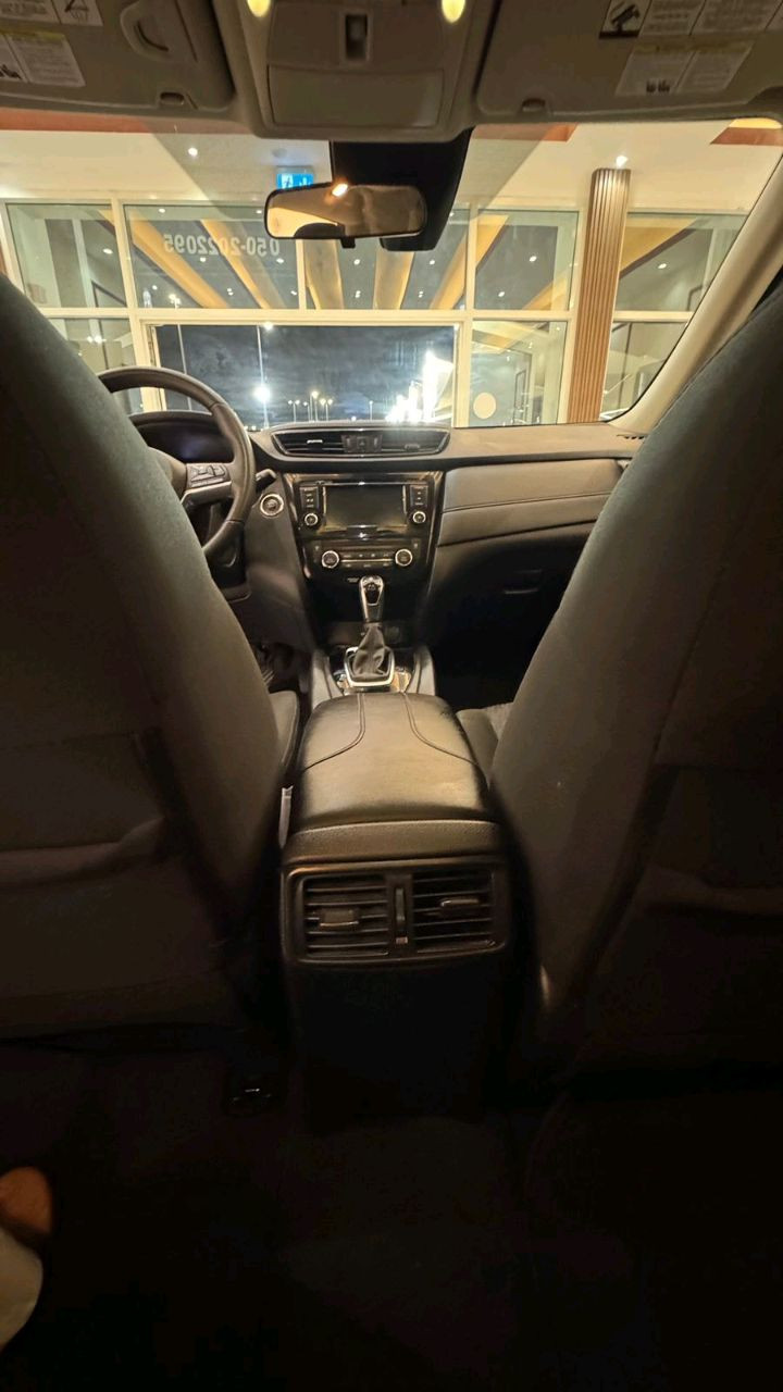 Nissan Rogue - Image 5