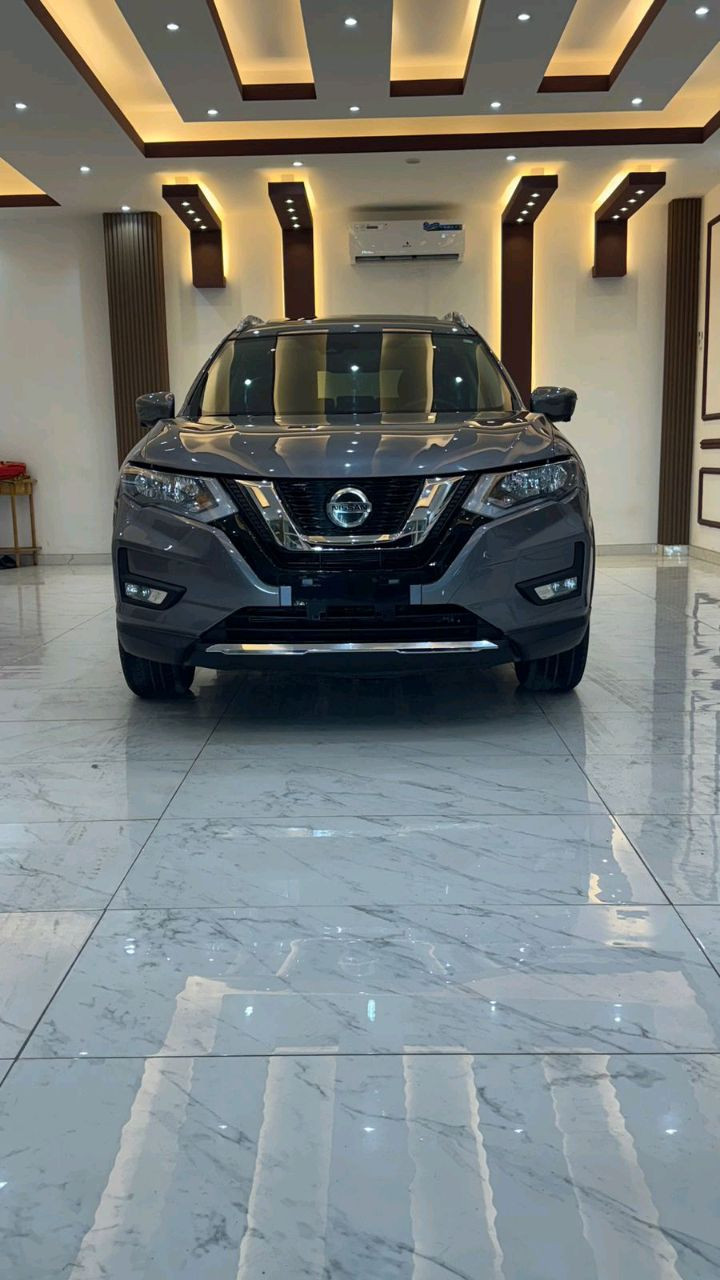 Nissan Rogue - Image 4