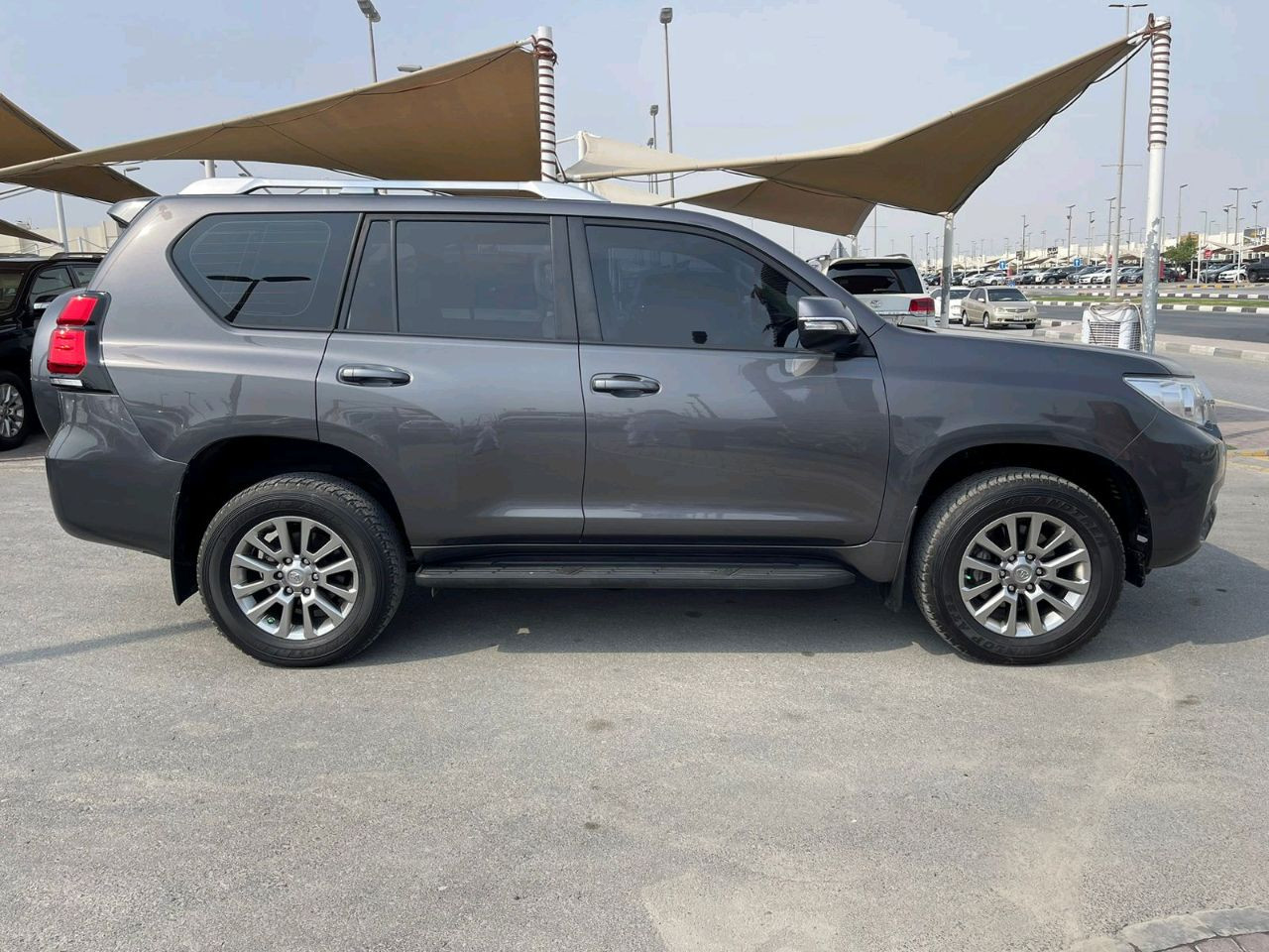 Toyota Prado - Image 11