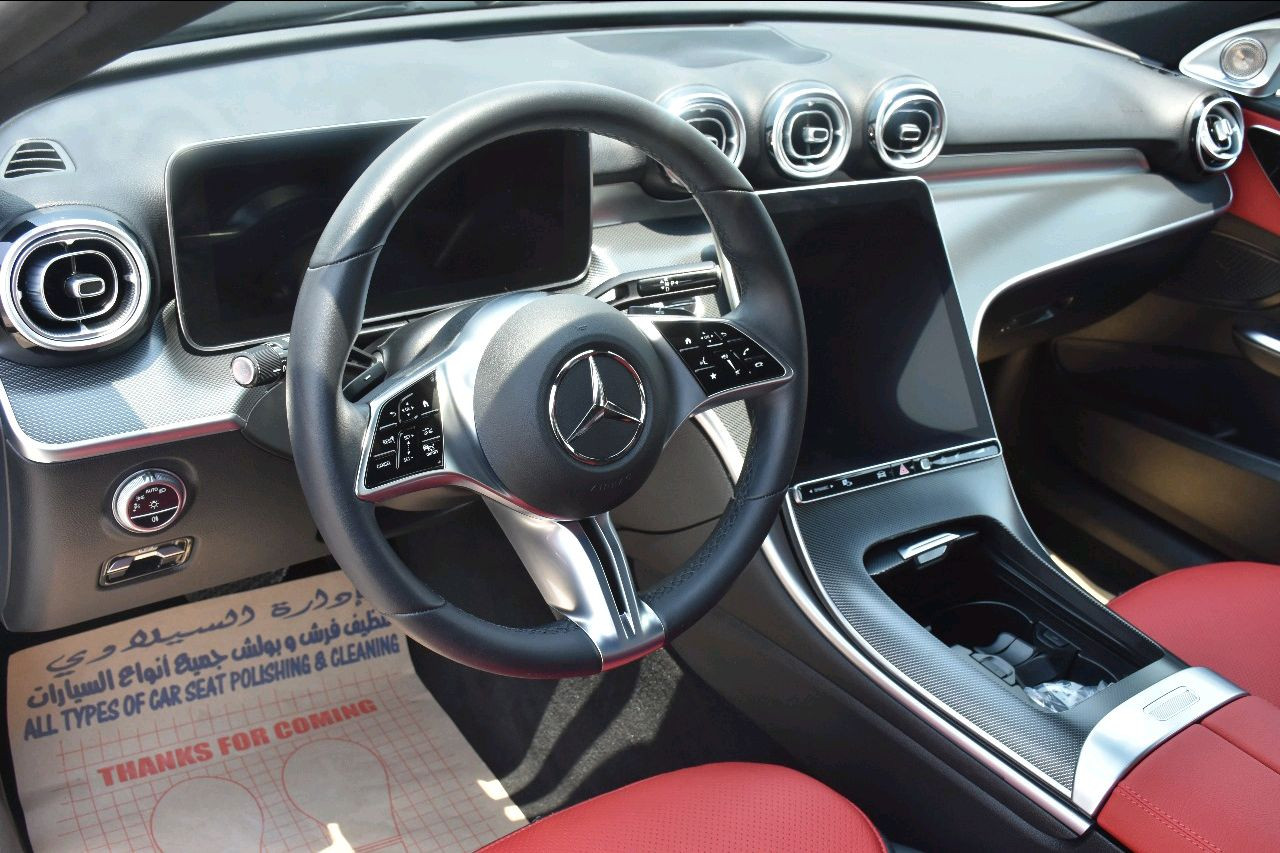 Mercedes Benz 300/350/380 - Image 7