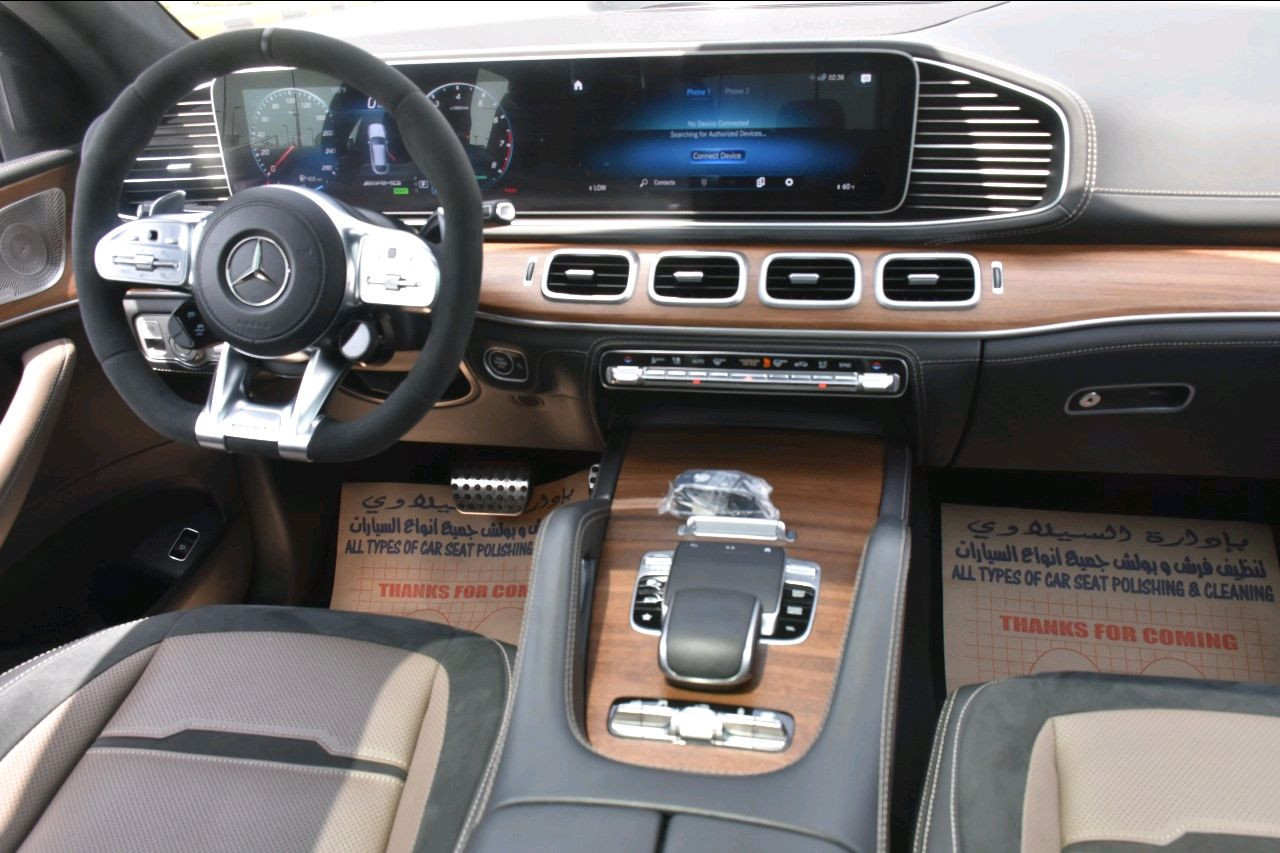 Mercedes Benz GLE SUV - Image 4