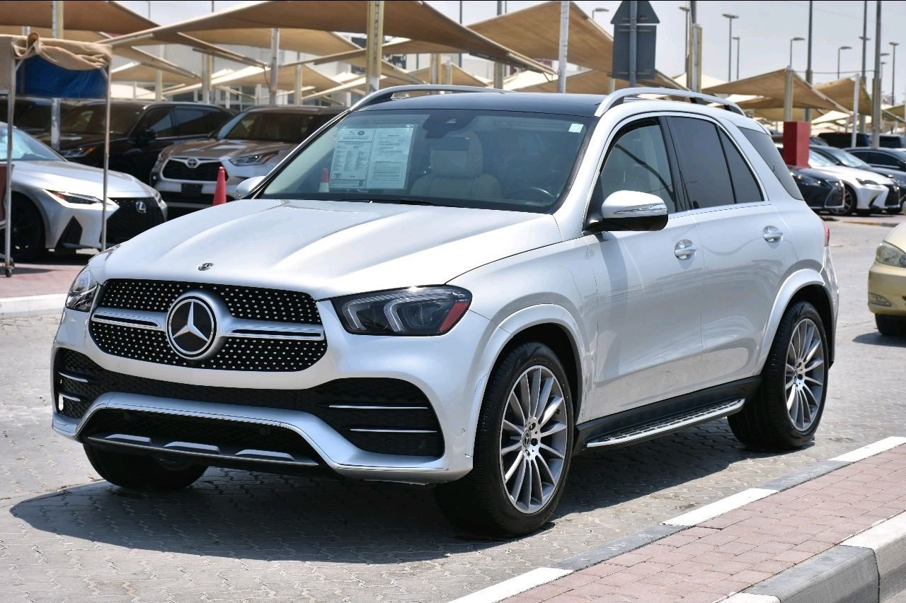 Mercedes Benz GLE SUV - Image 14