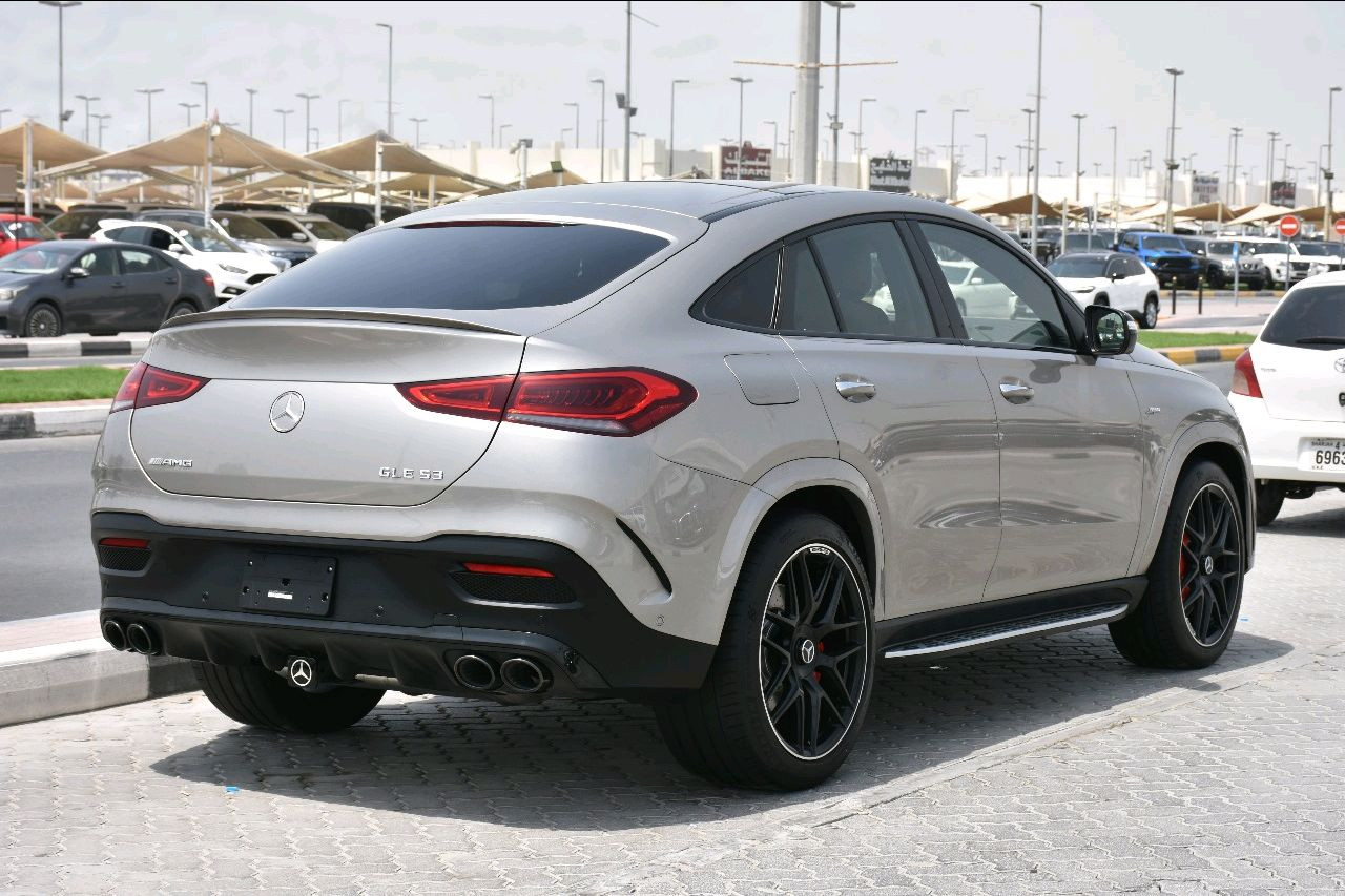 Mercedes Benz GLE SUV - Image 7