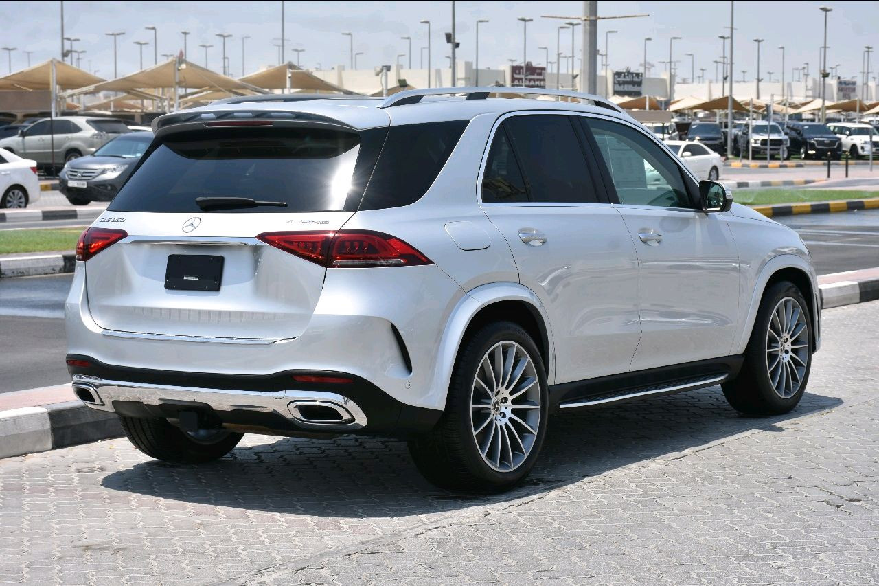 Mercedes Benz GLE SUV - Image 6