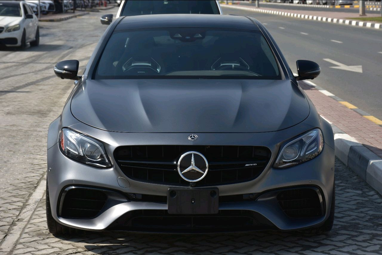 Mercedes Benz E-Class - Image 7