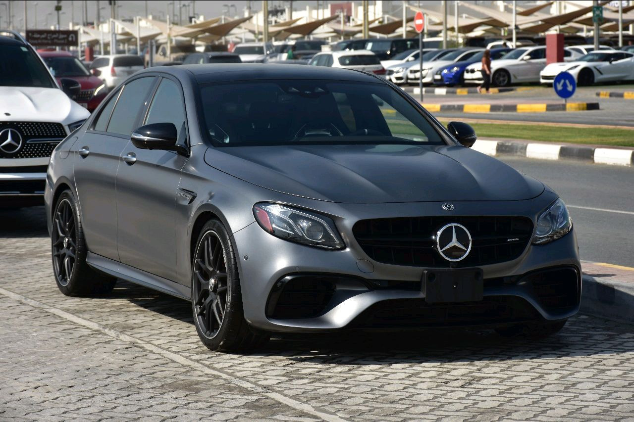 Mercedes Benz E-Class - Image 5