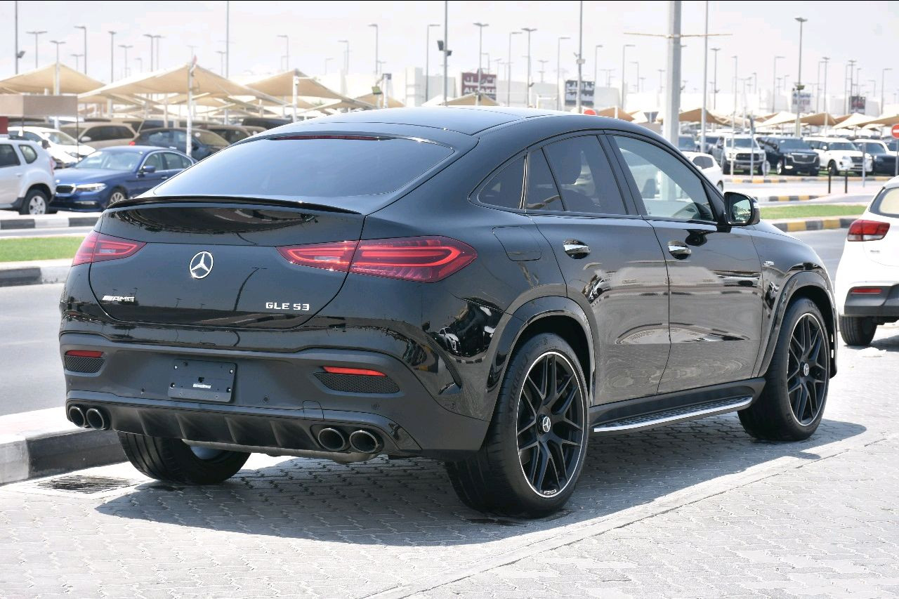 Mercedes Benz GLE SUV - Image 7