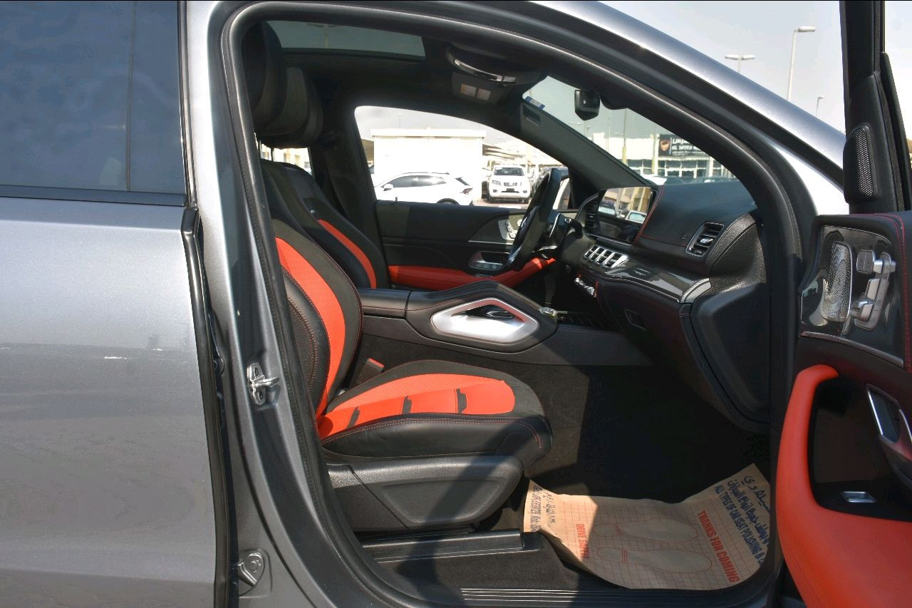 Mercedes Benz GLE SUV - Image 4