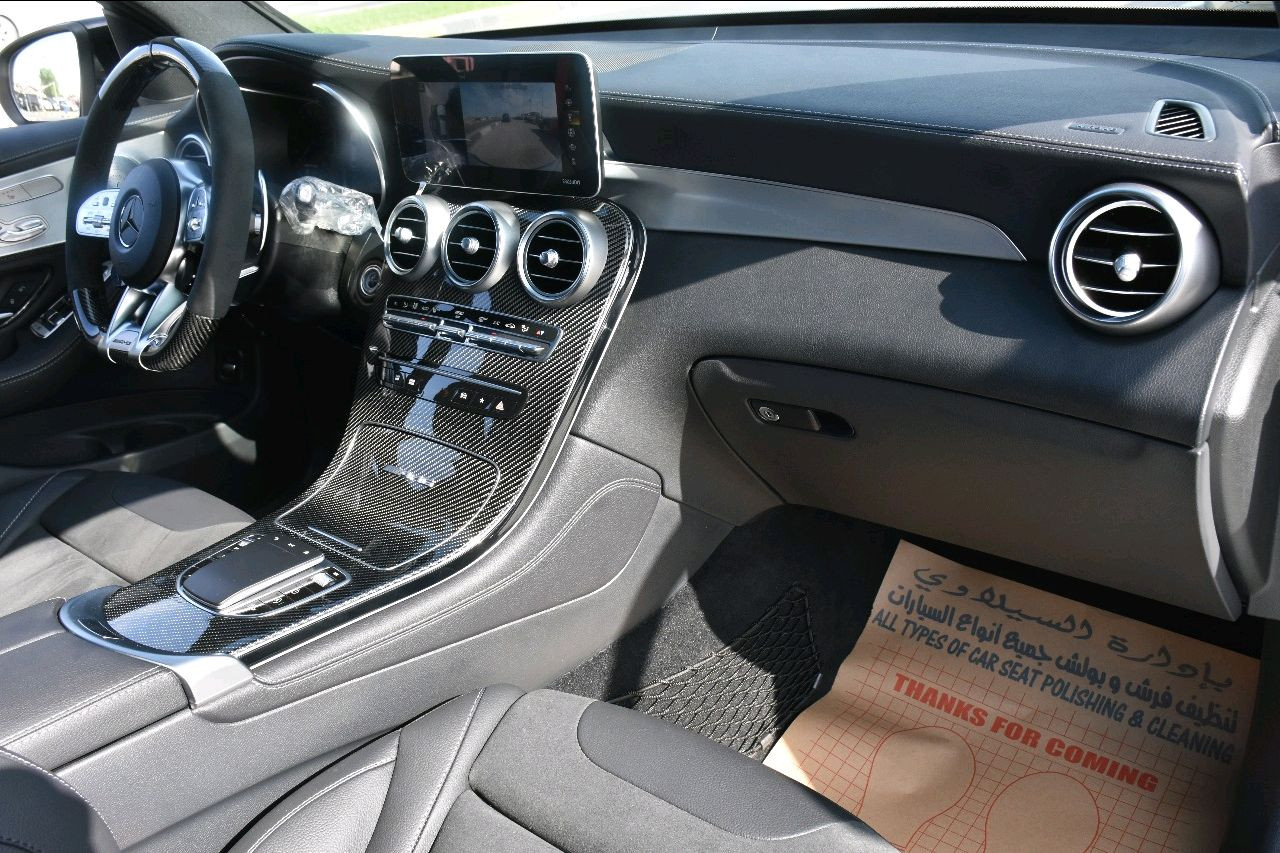 Mercedes Benz GLE SUV - Image 8