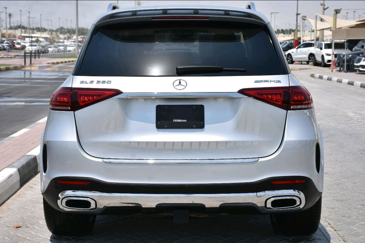 Mercedes Benz GLE SUV - Image 3