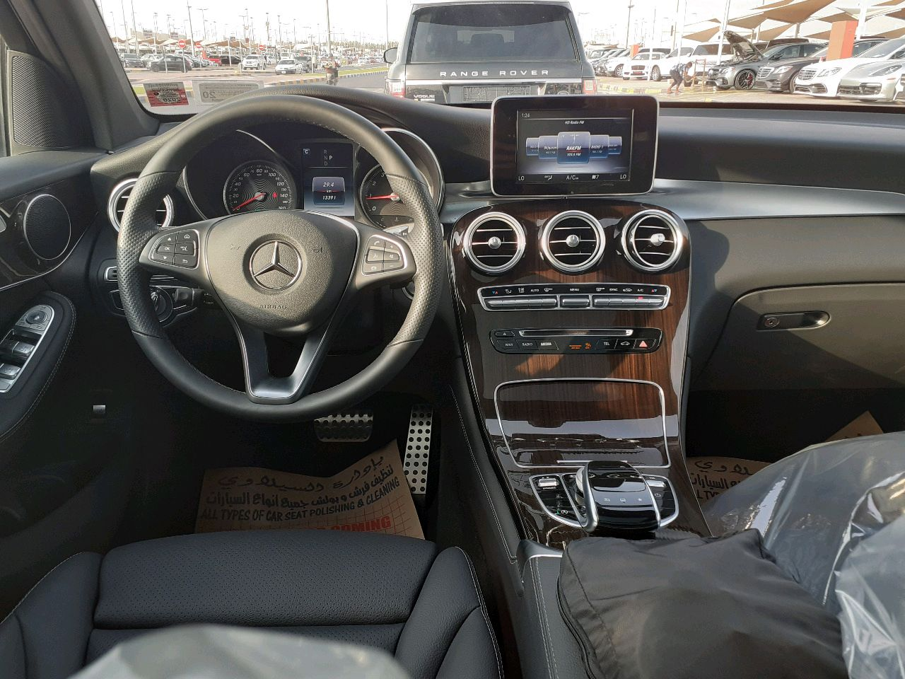 Mercedes Benz GLE SUV - Image 7