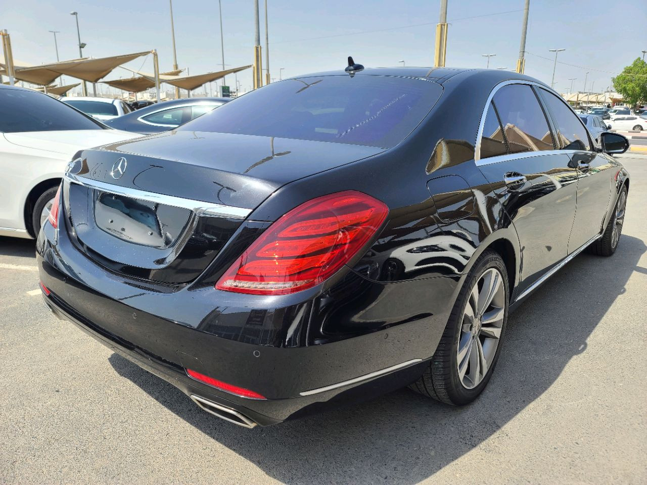 Mercedes Benz S-Class - Image 7