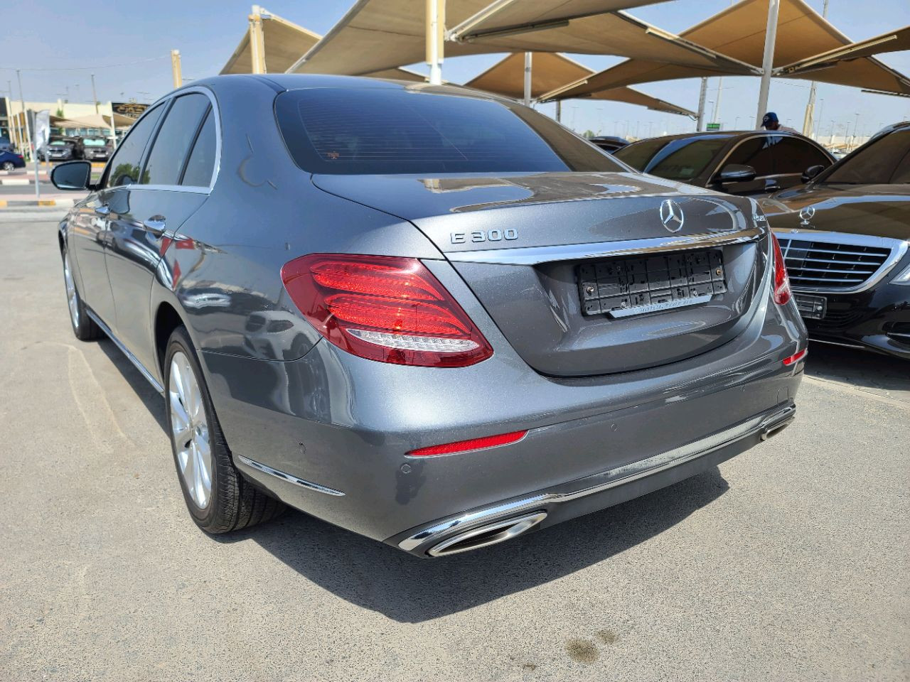 Mercedes Benz E-Class - Image 6