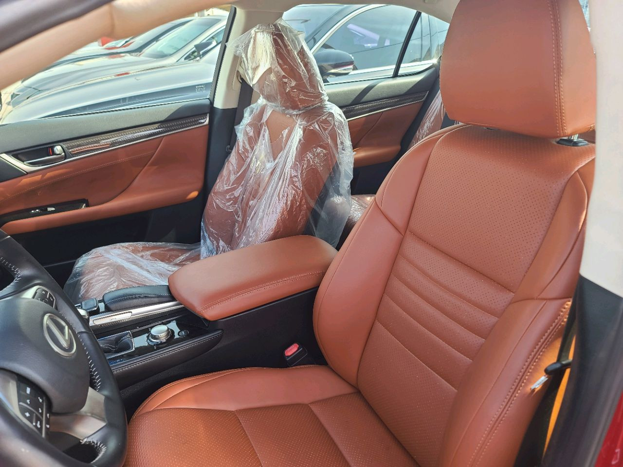 Lexus GS-Series - Image 8