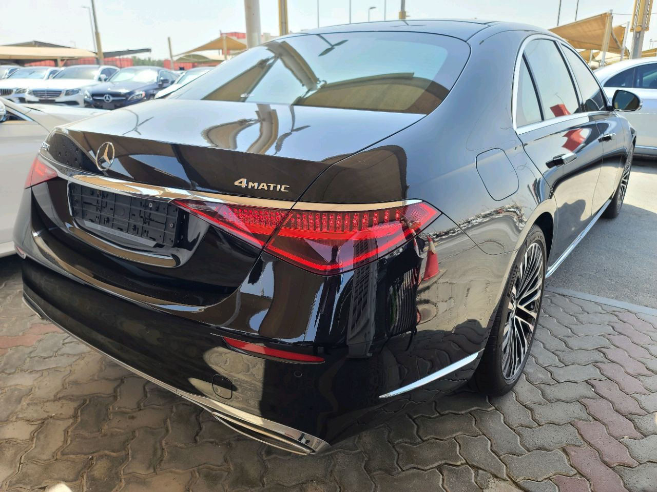 Mercedes Benz S-Class - Image 4