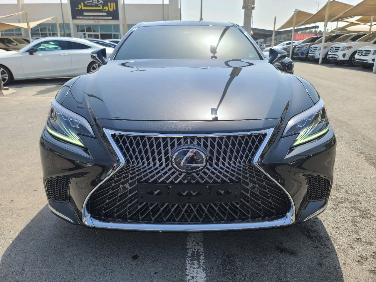 Lexus LS-Series - Image 10