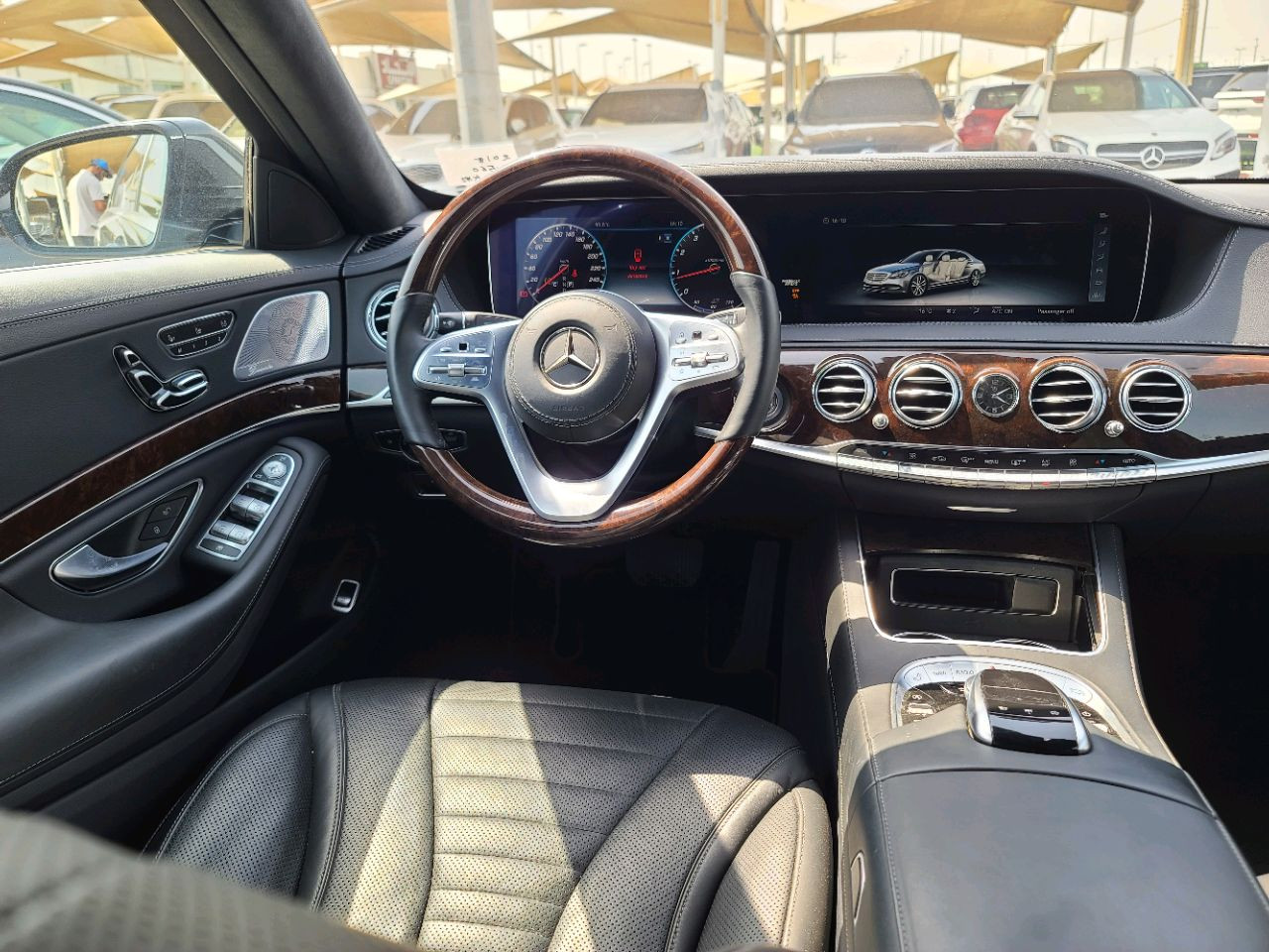 Mercedes Benz S-Class - Image 8