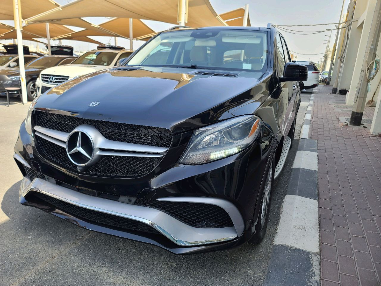 Mercedes Benz GLE SUV - Image 7