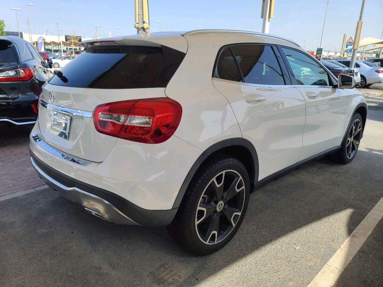 Mercedes Benz CLA - Image 8