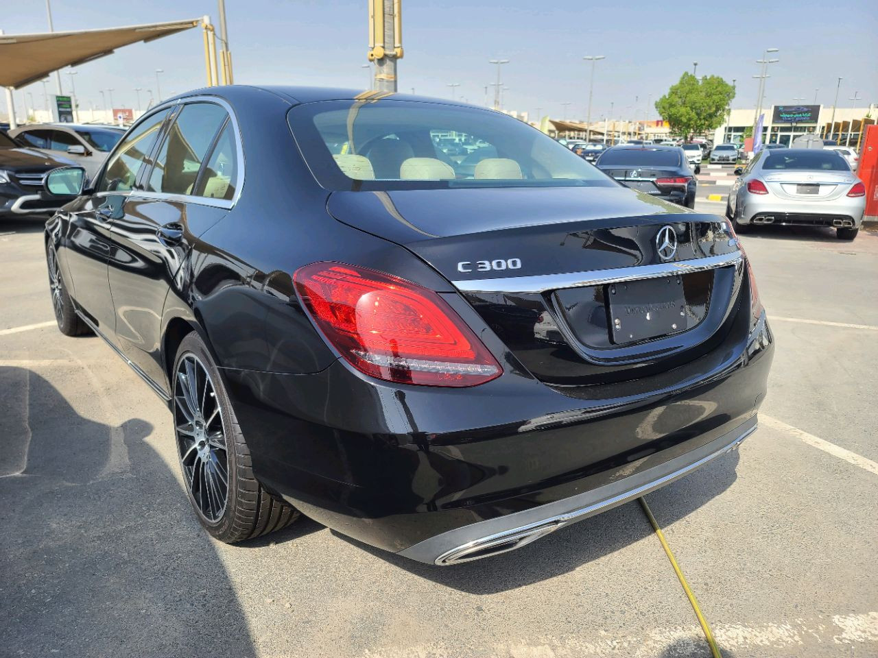 Mercedes Benz C-Class - Image 7