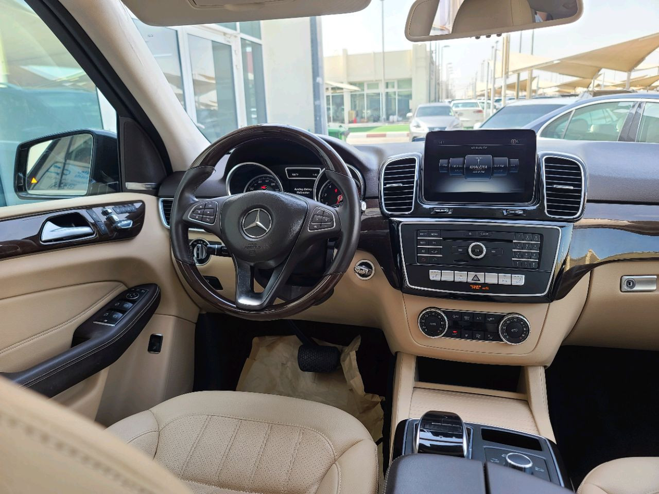 Mercedes Benz GLE SUV - Image 6