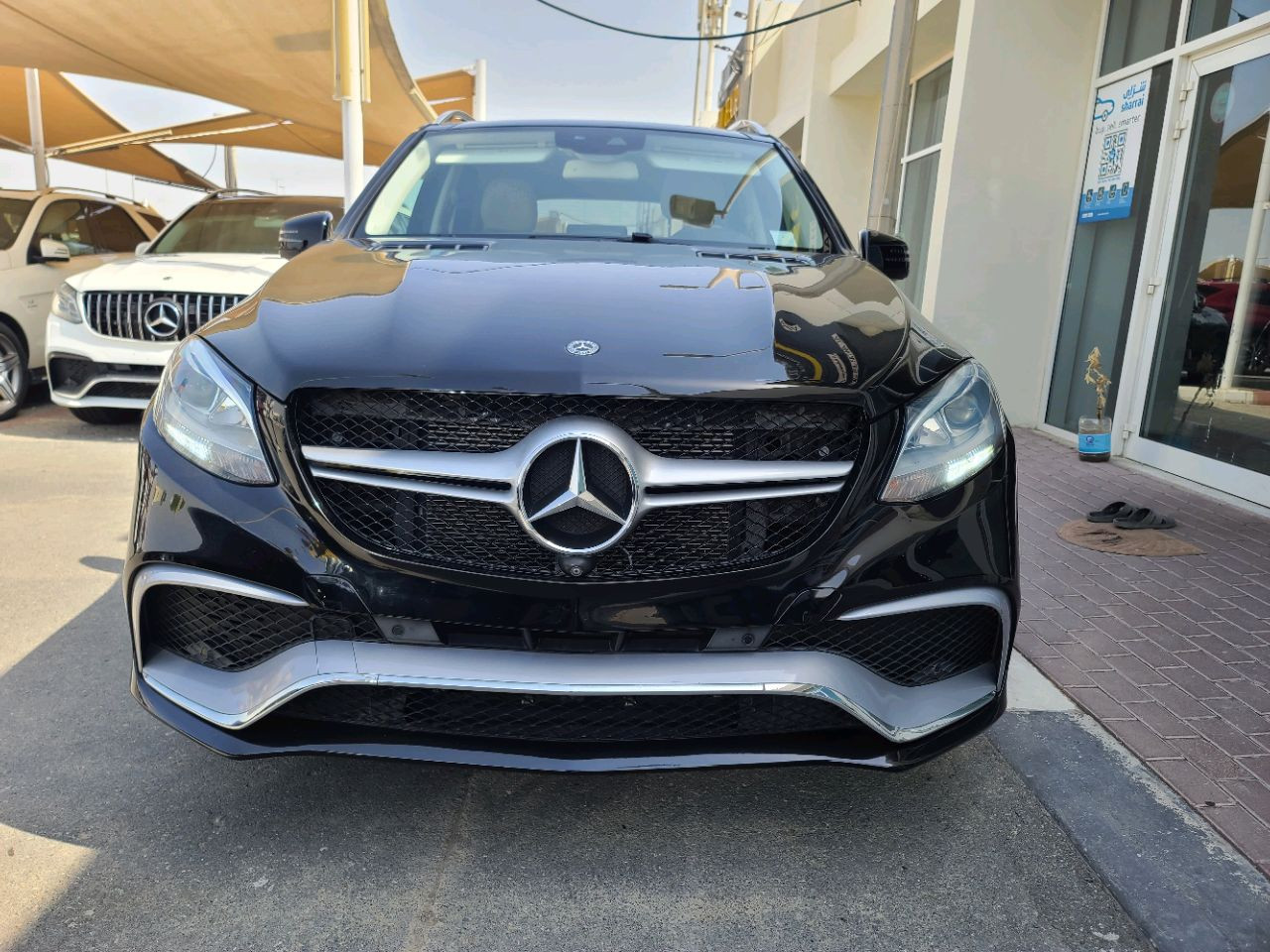 Mercedes Benz GLE SUV - Image 9