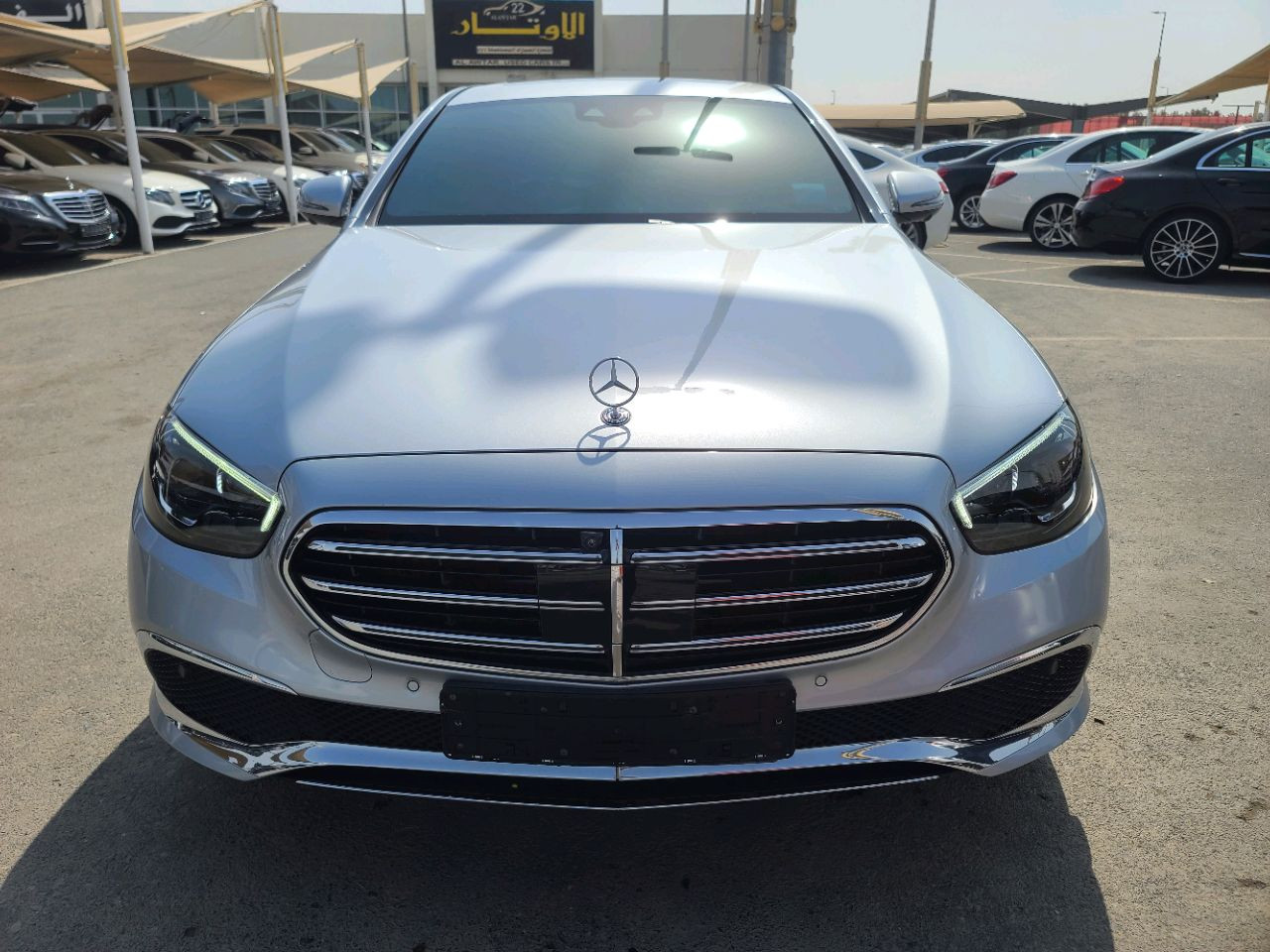 Mercedes Benz E-Class - Image 10