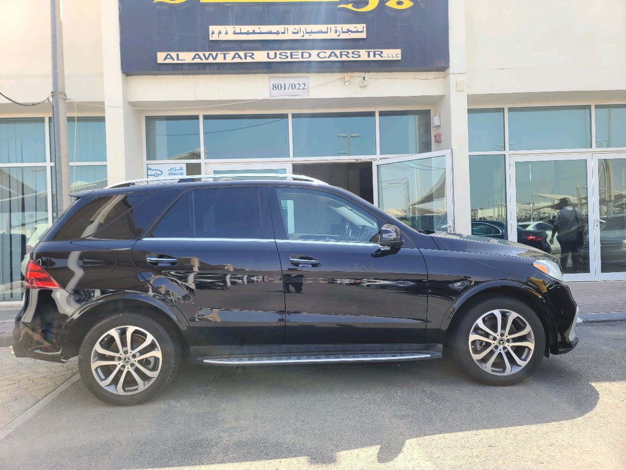 Mercedes Benz GLE SUV - Image 4