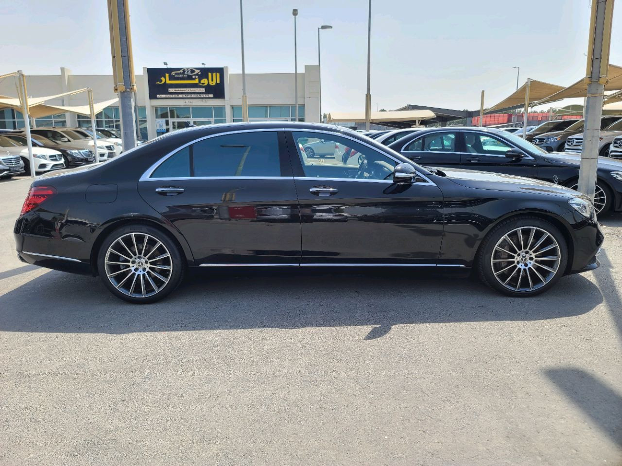 Mercedes Benz S-Class - Image 9