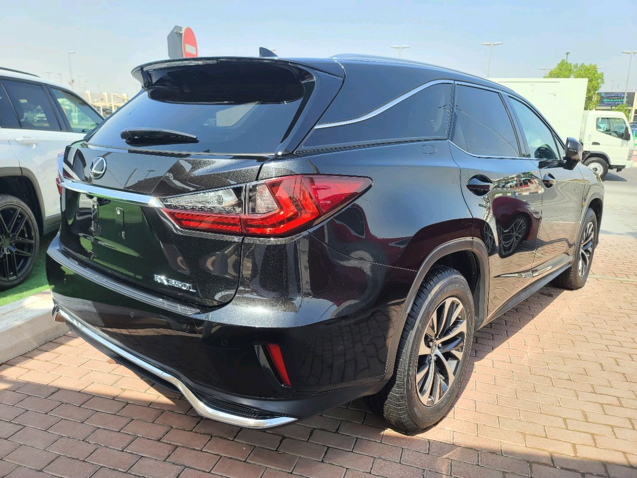 Lexus RX-Series - Image 8