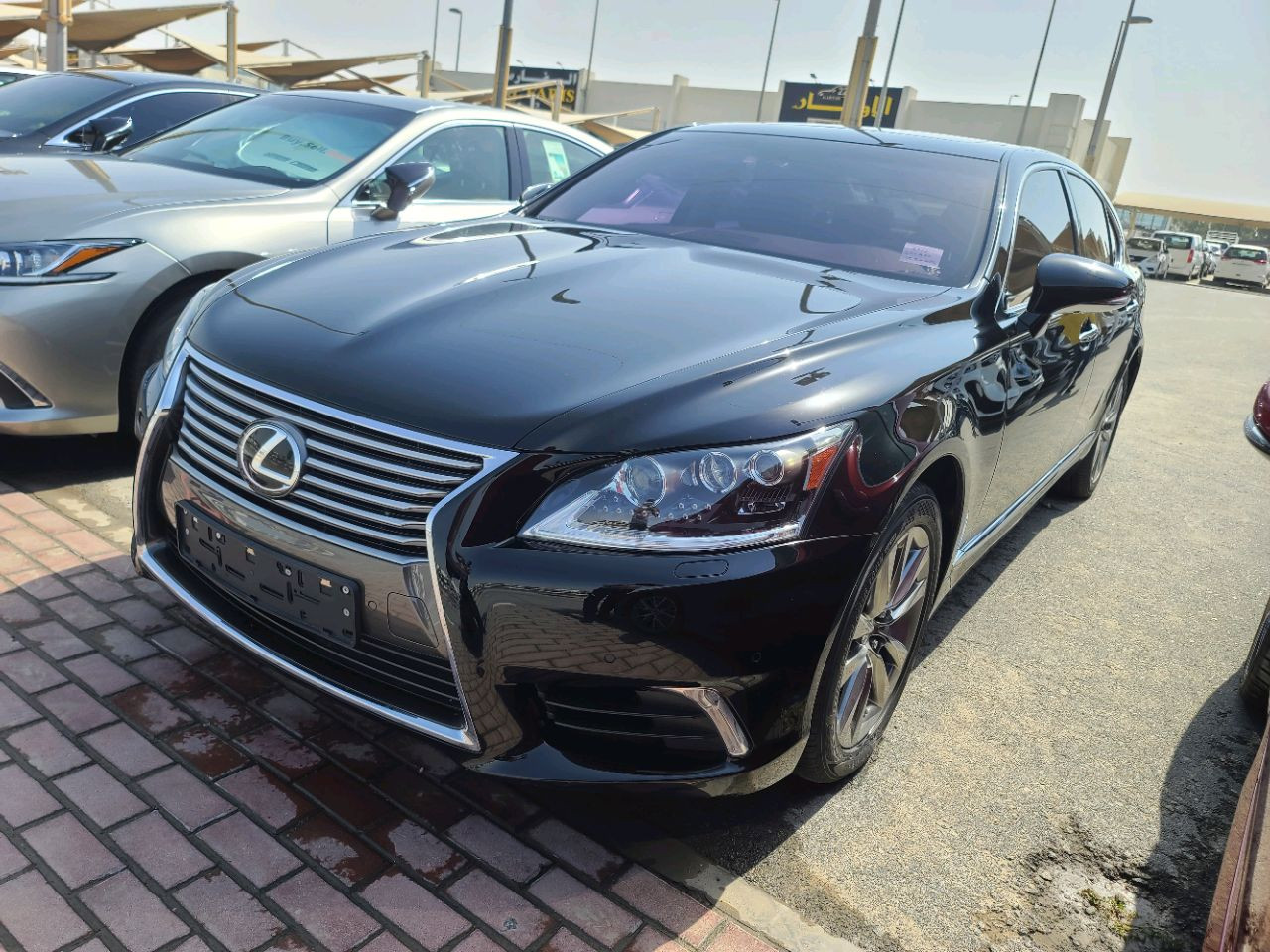 Lexus LS-Series - Image 3