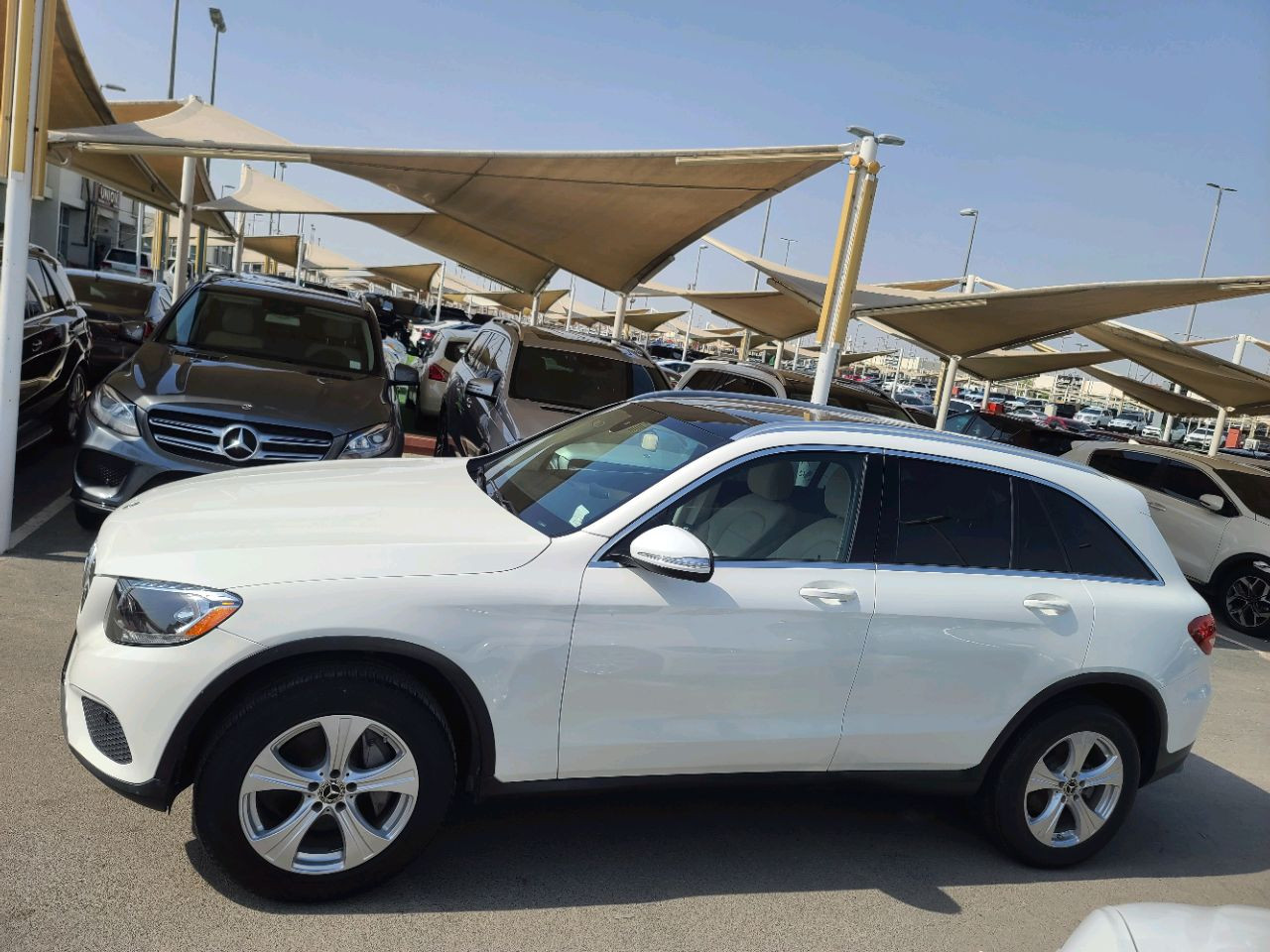 Mercedes Benz GLC - Image 9