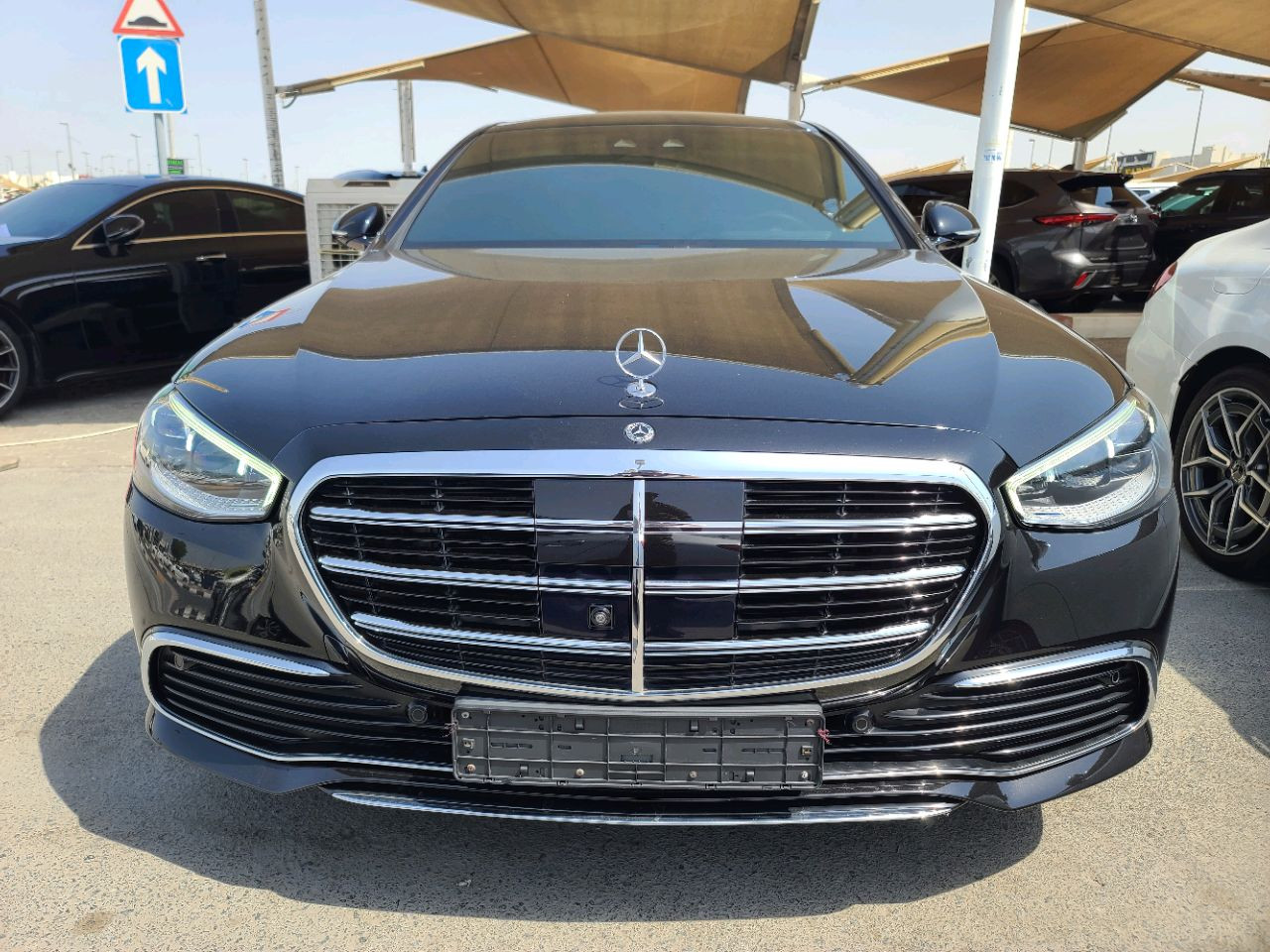 Mercedes Benz S-Class - Image 6