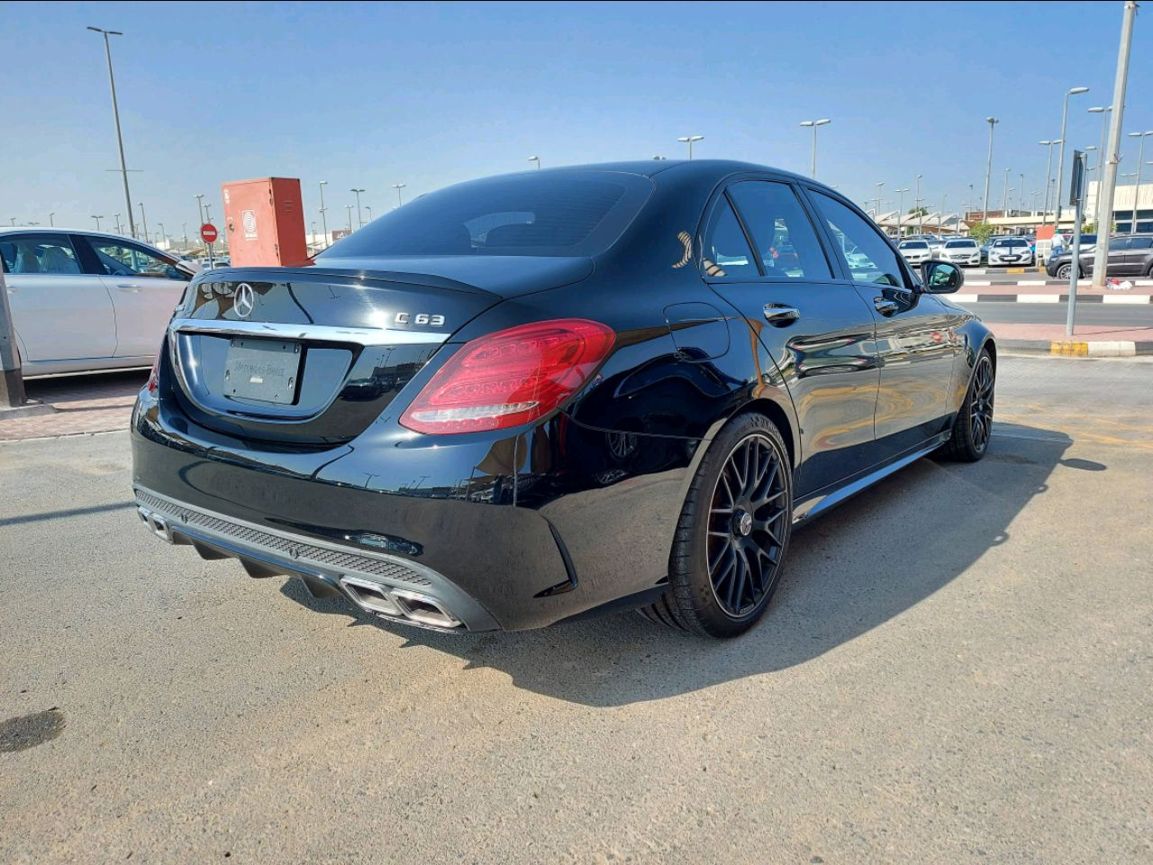 Mercedes Benz C-Class - Image 3