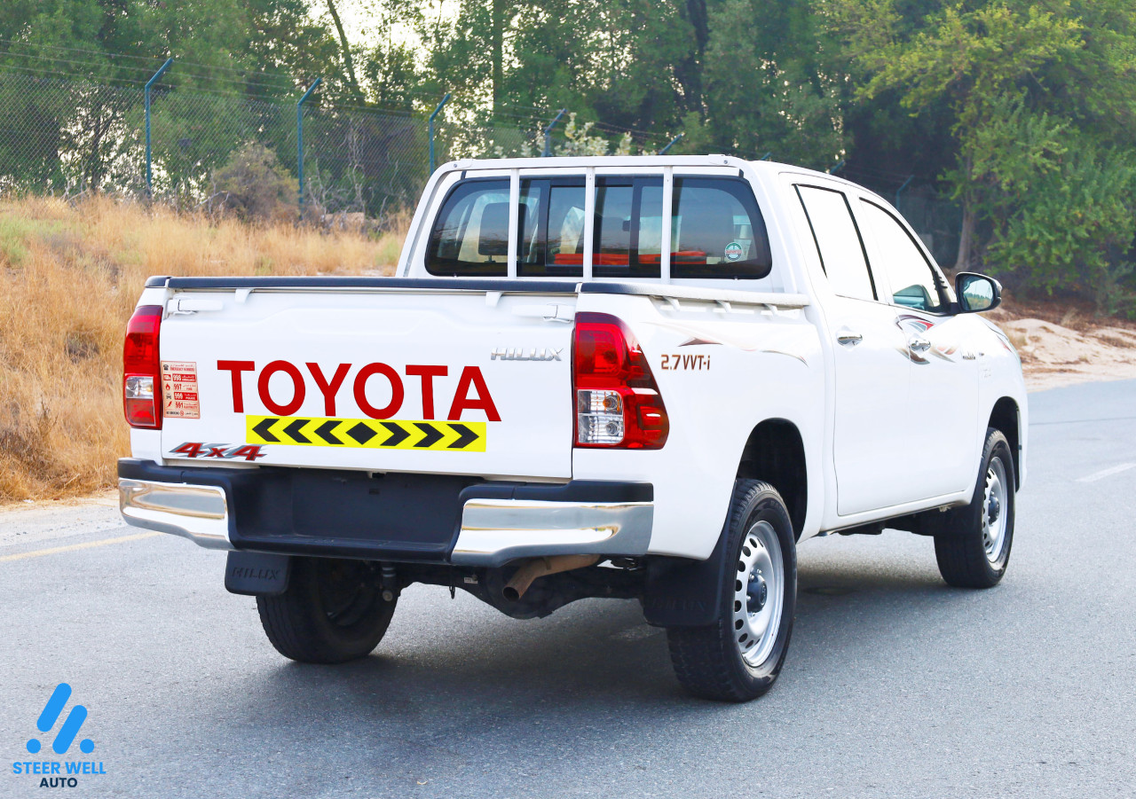 Toyota Hilux - Image 7
